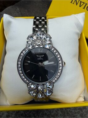 Invicta Women's Silver Crystal Floral Accent Black Dial Bracelet Watch (NIB)
